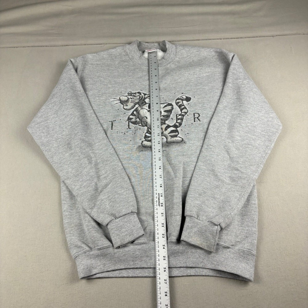 Vintage Disney Store Tigger Sweatshirt Gray Winnie the Pooh Pullover Mens Medium - Picture 4 of 6